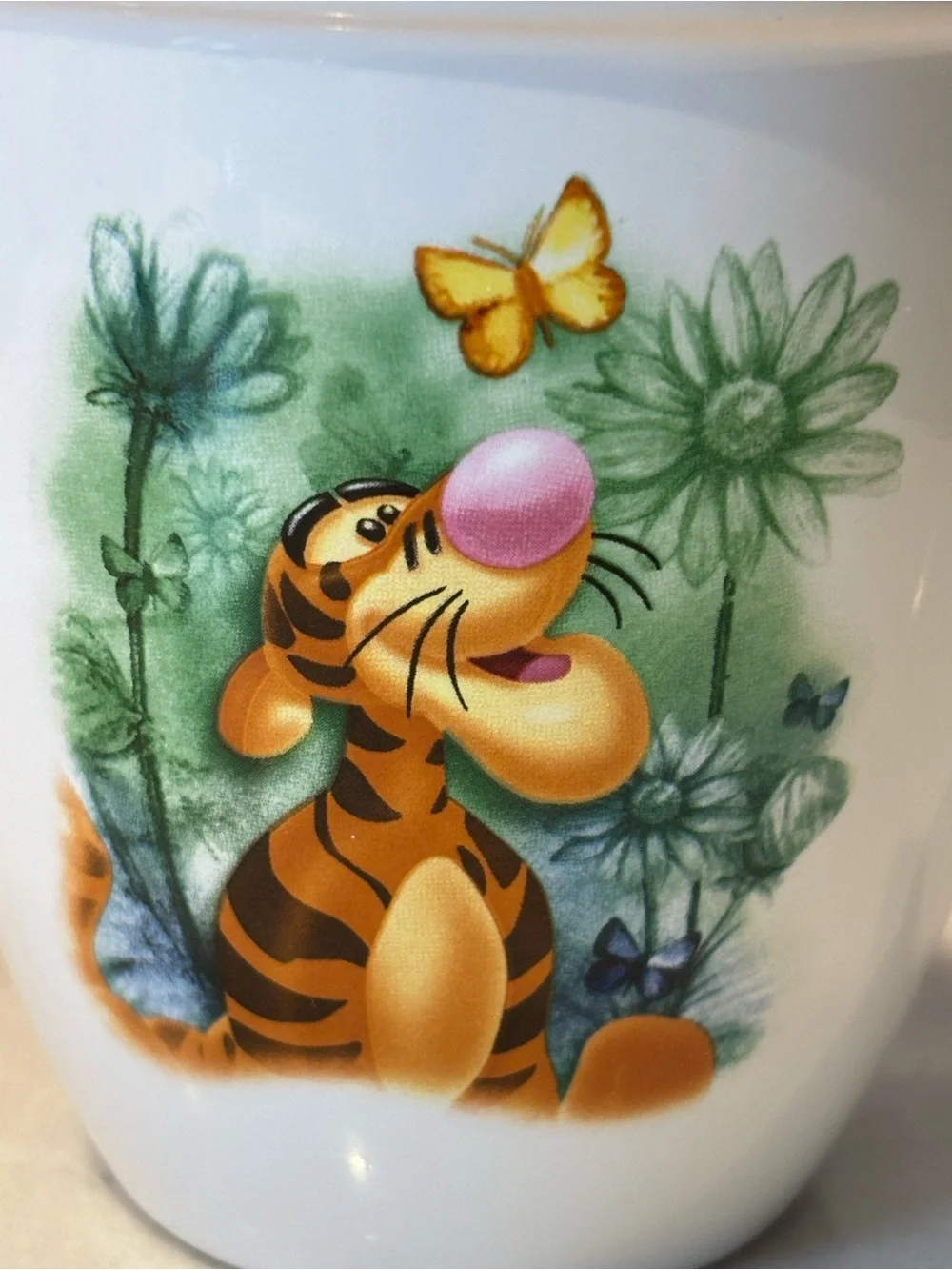 Disney Store Green Tigger Large 16 oz mug